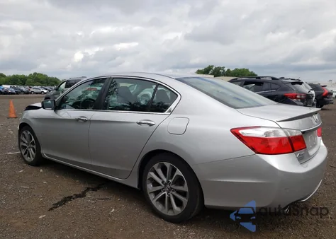 2013 Honda Accord Sport z USA, uszkodzony, nr VIN 1HGCR2F51DA232674